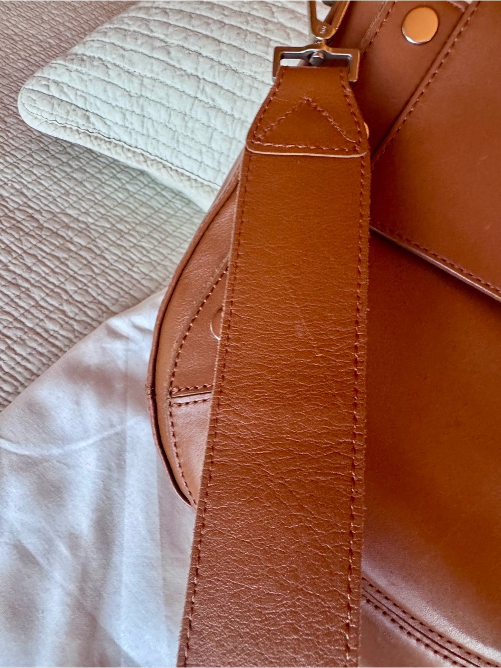 Hammitt Kayce saddle bag crossbody in cognac brown with silver - Picture 10 of 15